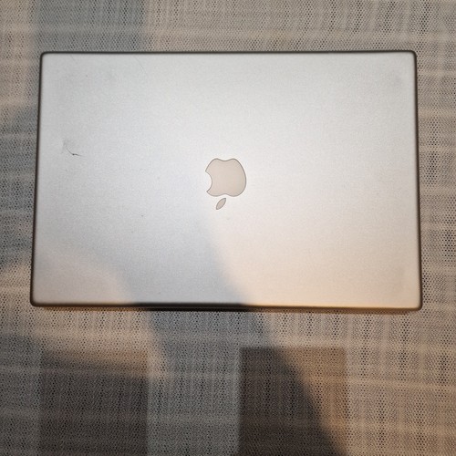 Macbook pro a1260 emc 2198 - pro,